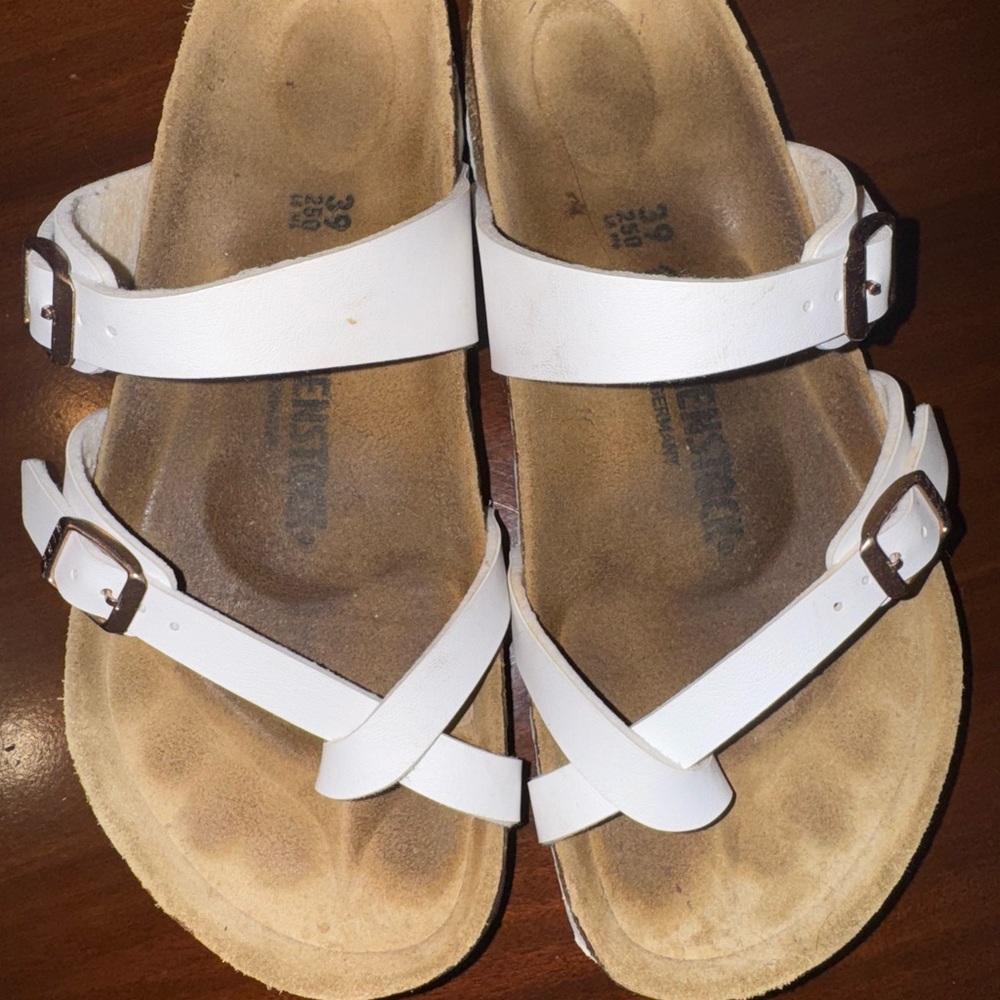 White Leather Sandals with Buckle Straps